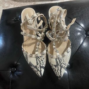 Bcbgeneration snake print kitten heel